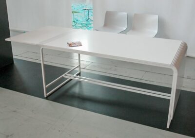 Spisebord i hvidlakeret MDF - Design Made by Makers